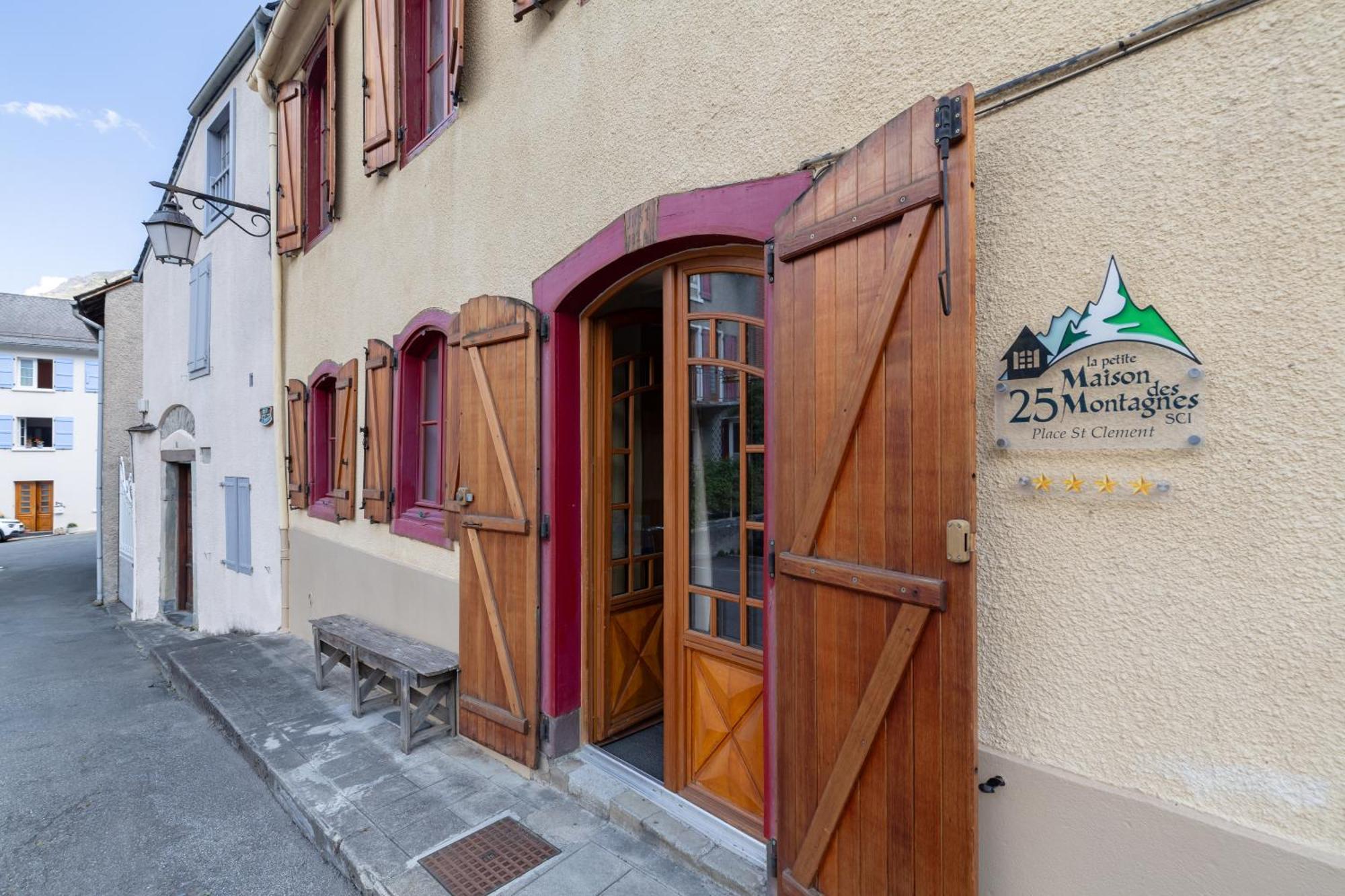 La Petite Maison Des Montagnes Luz-Saint-Sauveur Eksteriør billede